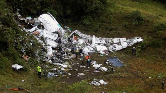 تحطم طائرة نادي تشابيكوينسي البرازيلي المتوجهة لخوض نهائي كوبا سودأميريكانا ونجاة ثلاثة لاعبين فقط